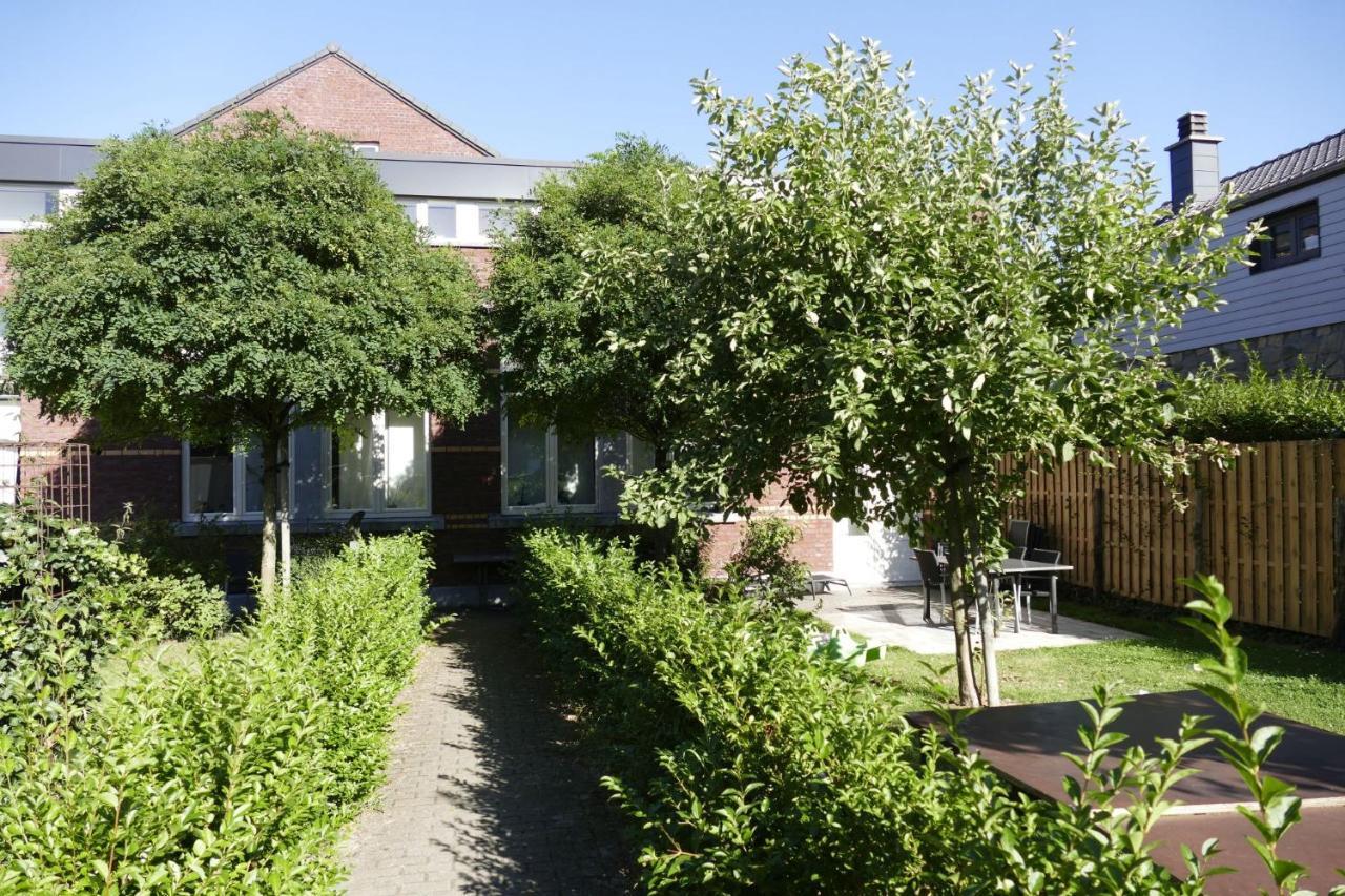 De Oude School 4 Pers App Apartment Vise Exterior photo