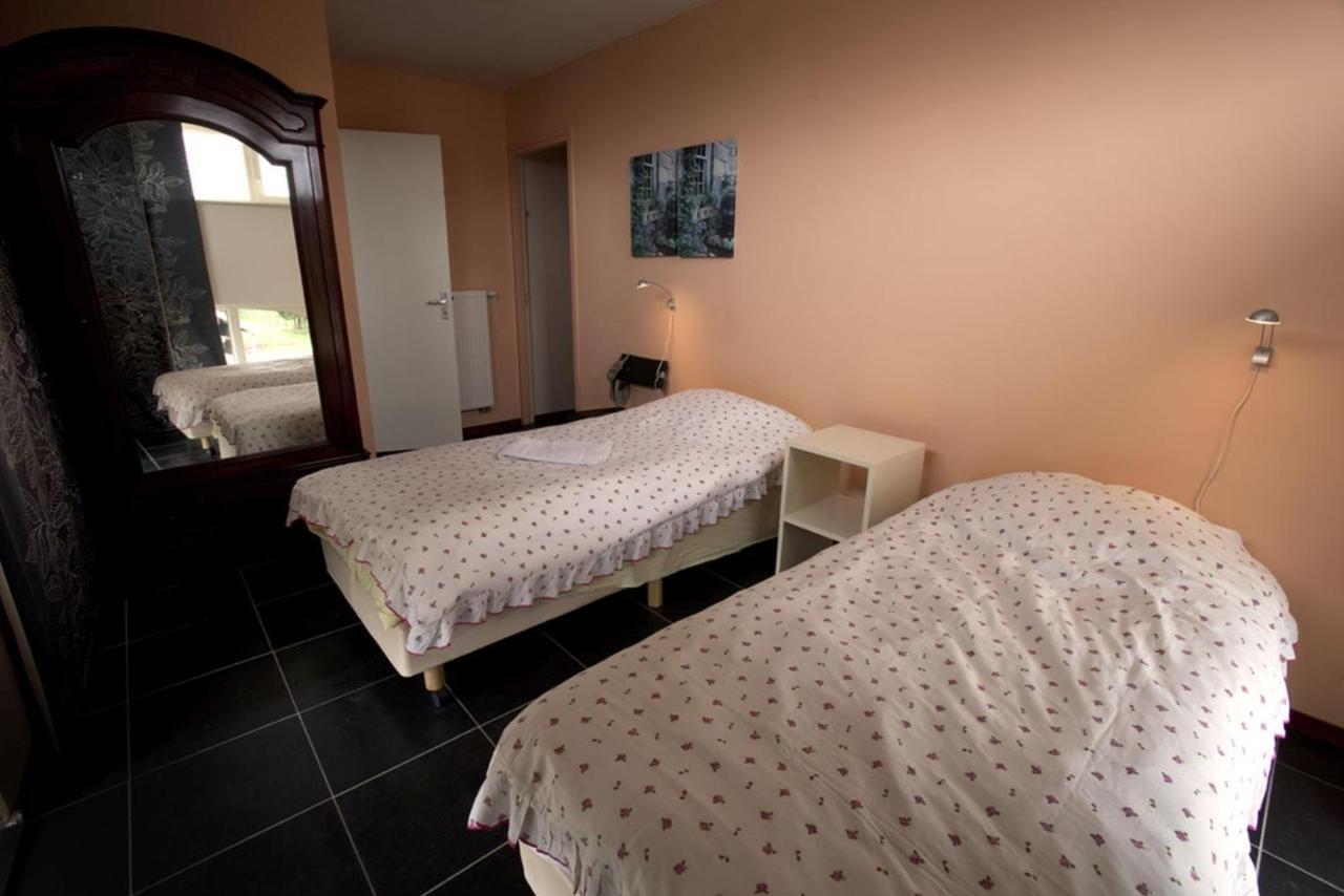De Oude School 4 Pers App Apartment Vise Exterior photo